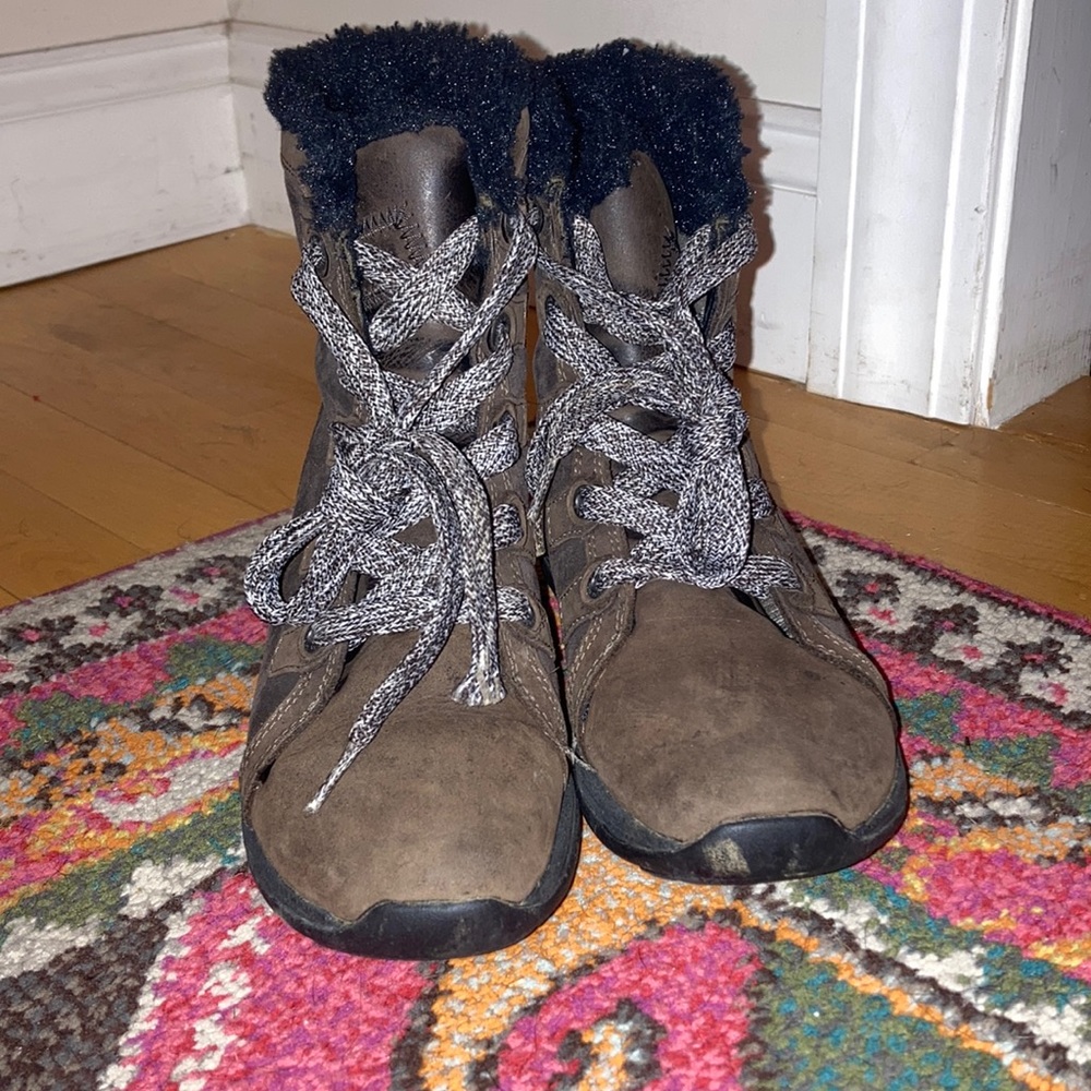 Columbia techlite winter boots